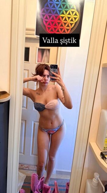 Full leaked Zelderler private onlyfans photo
