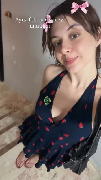 Full leaked Zelderler private onlyfans photo