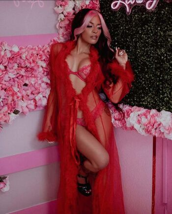 🔥 Zelina vega page leaked private photo uncensored full