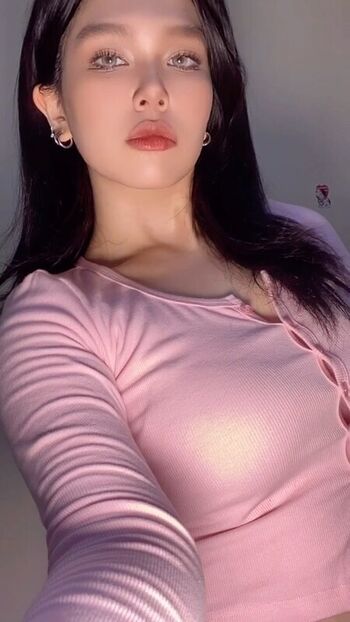Full leaked Zhang xinmu private onlyfans photo