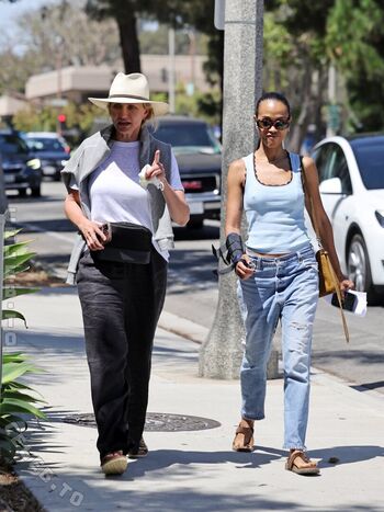 Full leaked Zoe saldana private onlyfans photo