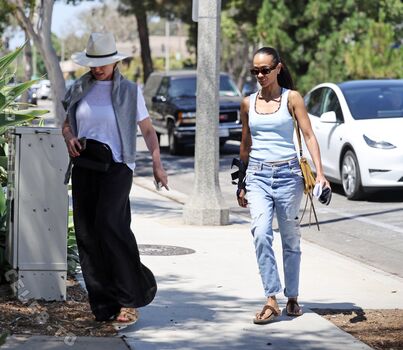 Full leaked Zoe saldana private onlyfans photo