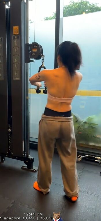 Full leaked Zumi private onlyfans photo