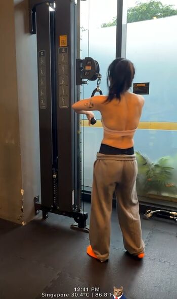Full leaked Zumi private onlyfans photo
