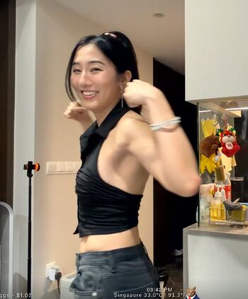 Full leaked Zumi private onlyfans photo