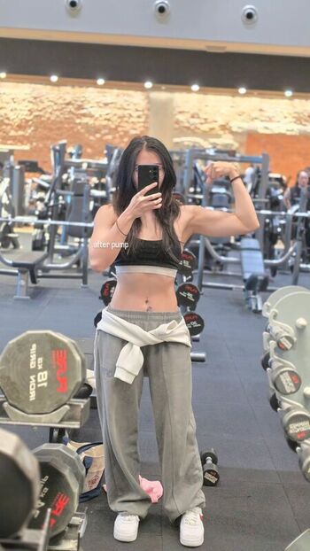 Full leaked Sofie jane / private onlyfans photo
